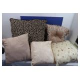 Decorative Pillows-Lot