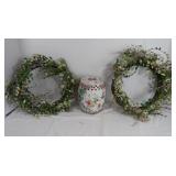 Home Decor-2 Wreaths, Vase