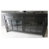 Hooker Furn. TV Stand w/2 Glass Doors/2 Doors Hooker Furn. TV Stand w/2 Glass Doors/2 Doors