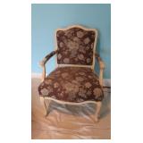 Fabric Chair w/Arms