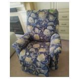 La-Z-Boy Floral Fabric Recliner w/Remote