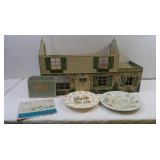 Vintage Metal Tin Dollhouse(missing some parts)& Vintage Metal Tin Dollhouse(missing some parts)&