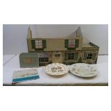 Vintage Metal Tin Dollhouse(missing some parts)&