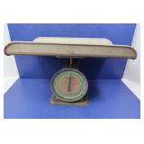 Vintage Nursery Scale w/Box Vintage Nursery Scale w/Box