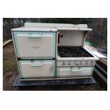 Antique Porcelain Stove28x44x20-leg needs attached Antique Porcelain Stove28x44x20-leg needs attached