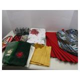 Christmas Linens, Placements-Large Lot