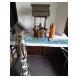 Decorative Birdhouse, Wishing Well, Kite