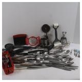 Kitchen Utensil Lot