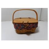 Longaberger Basket w/U.S. Flag Liner & Protector&