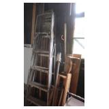 Contents of Wall incl. 6