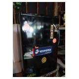 GE Apartment Size Refrigerator 21x20x32"