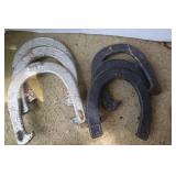 6 Horse Shoes