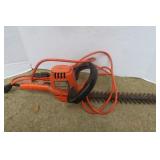 B&D Hedge Trimmers