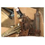 Automotive Jacks-Lot