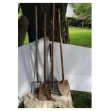 Assortment of Outdoor Lawn/Garden Tools