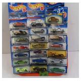 Lot of NIB Hot Wheels Die Cast Cars 21 Cars
