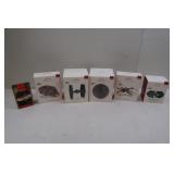 5 Star Wars Ornaments and 1 Star Trek