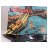 Vintage Hot Wheel Wipe Out Race Set w Box , box