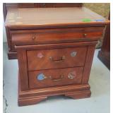 Collezione nightstand-28x19x29"