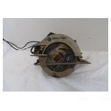 B&D Circular Saw(works)