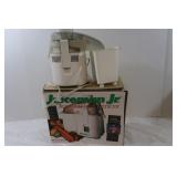 Jukeman Junior Automatic Juice Extractor(used)