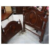 Twin Headboard&Footboard w/Rails(good cond)