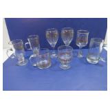 Gold-rimmed Christmas Wine Glasses & Cups