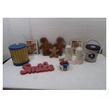 Vintage A&P Lard Tin & Decorative Items