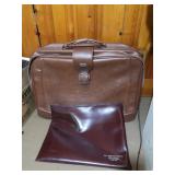 Vintage Monarch Suitcase(24x16),Zipped Vinyl Case
