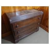 Vintage 3 Drawer Dresser-water damage on top-