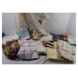 Vintage Hand-stitched Quilt(poor cond),Table Linen