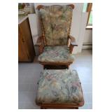 Oak Glider Chair w/Footstool(chair-27x24x41",