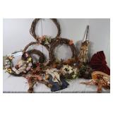 Country/Primitive Decor