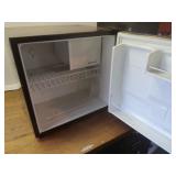 Sears Kenmore mini-Refrigerator