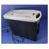 B&D Paper Shredder