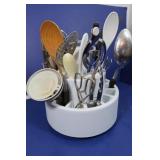 Utensil Caddy w/Utensils