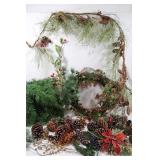 18" Christmas Wreat w/Box & Asst