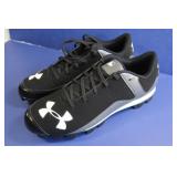Under Armour Lead Off Low RM JR sz 11.5