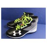 Under Armour Hammer Mid RM Jr sz 5.5Y