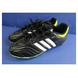 Adidas Questro TRX FG J Soccer sz 5.5Y