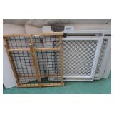 2 Child/Pet Safety Gates
