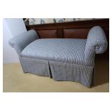 Upholstered Settee 51x22x24
