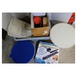 Lg Tupperware Bowl, Plasticware & Trays