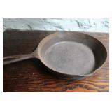 WAPAK Cast Iron Skillet No.7