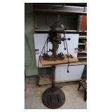 Walker/Turner Heavy Duty Drill Press *Works*