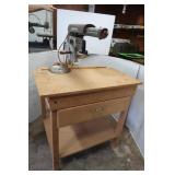 B&D 2 3/8cut Radial Arm Saw *Works*