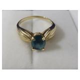 10K Blue Topaz Ring  2.3 gross wt.