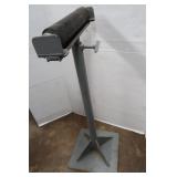 Metal Stand w/12" Roller Metal Stand w/12" Roller