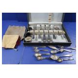 Approx 20 Pcs Stainless Silverware Approx 20 Pcs Stainless Silverware