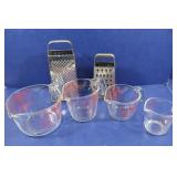 Pyrex Measure Cups&Grater